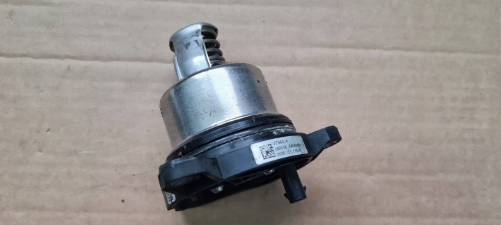 SQ5 80A Q5 Thermostat Kühlmittelthermostat des Gasses 3.0 TFSI 06M121115H A4 B9 8W S5 A6 A7