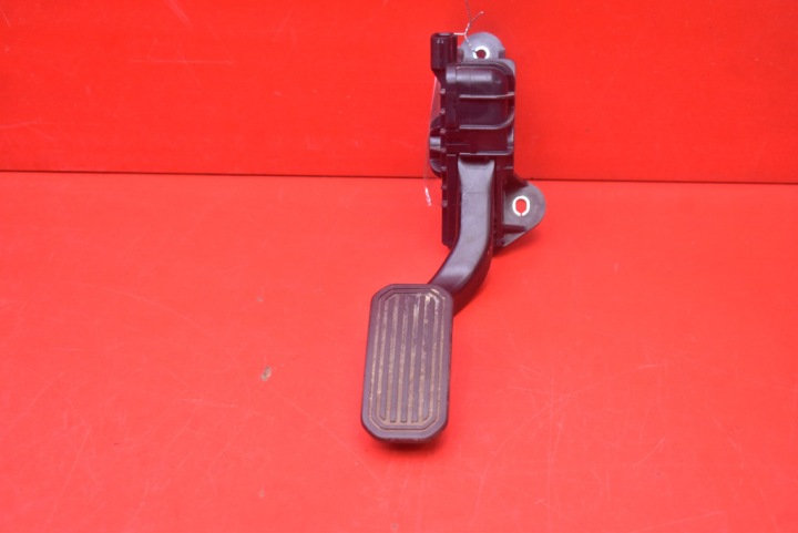 potencjometr plynový pedál EU 78120-47050 TOYOTA PRIUS 2 II XW20 1.5 VVTi 78KM