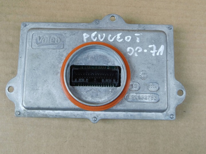 Peugeot module control unit of the lights lights front 90089469