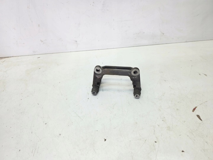 JARZMO HZACISKU freno posteriore AUDI Q3 8U VW 0108/A