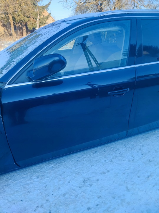 AUDI A4 B8 LIFT 11-15 dveře předek přední levé kompletní LX5R