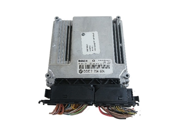 BMW E46 control unit of the engine 2.0 D 7794624