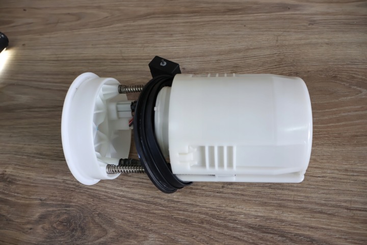 UMP PUMP FUEL 17708-TL1-G01-M1 HONDA ACCORD 8 VIII 2.0 VTEC 156 ch 5