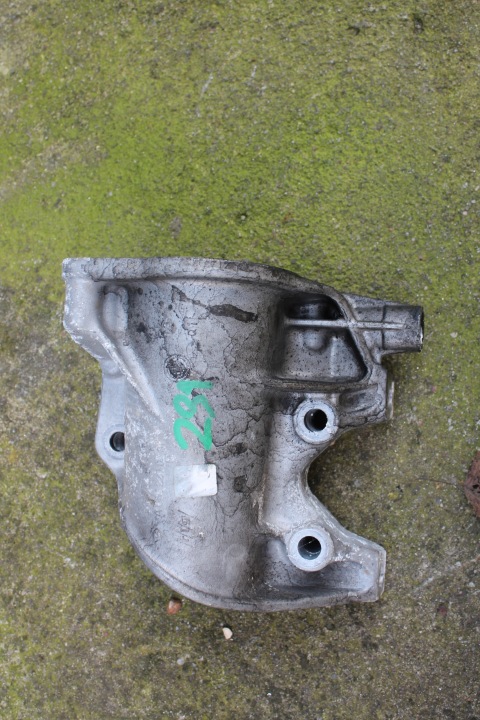 231. support MERCEDES A6542200031
