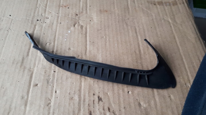 S6 C7 4G LIFT Dichtsatz Leuchte LEWALEWY vorne