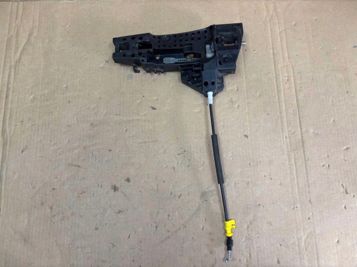 Poignée Externe Portière Gauche Arrière AUDI Q3 8U0837885