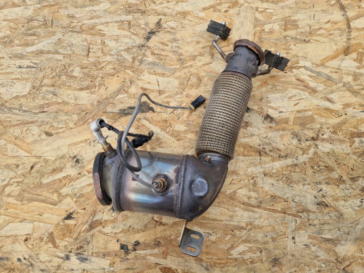 KATALIZATOR BMW F40 F45 F48 MINI F54 F57 F60 2.0B 9797075
