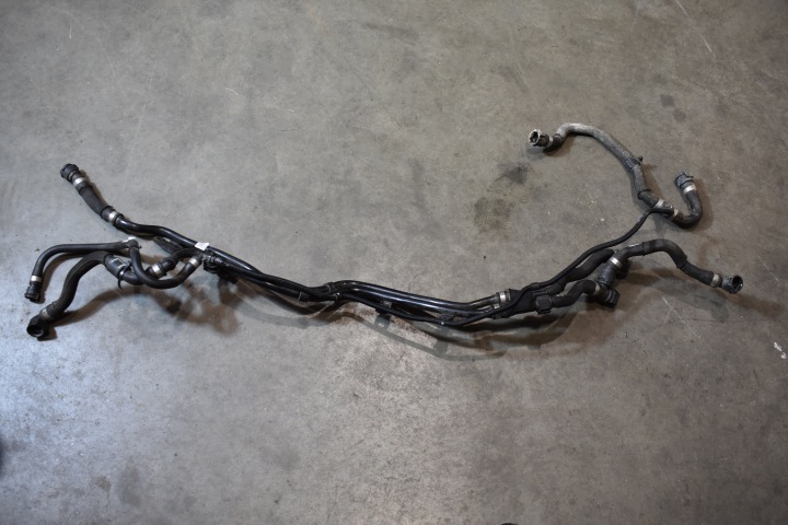 IDEALNE of the hose main line of water BMW G70 G60 1