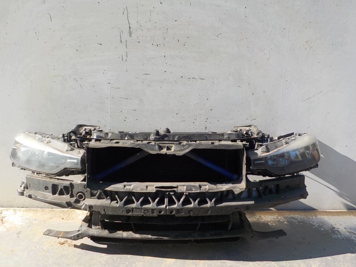 625 BMW f30 f31 2.0 D Schlossträger träger Kühler