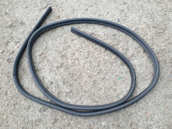 Joint du capot Arrière FIAT SEDICI SUZUKI SX4 2006-2013