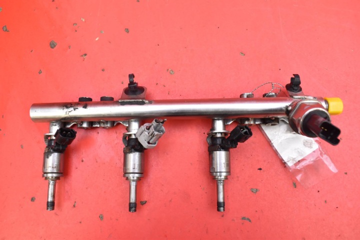 Kraftstoffverteiler Einspritzleiste Einspritzdüse 1426220277 NISSAN PULSAR C13 1.2 DIG-T 116KM 14-18