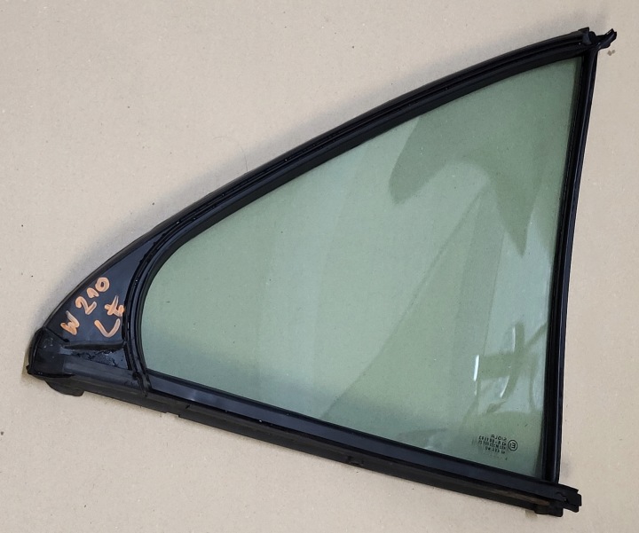 FENSTER Z Tür AS2 links heck TROJKATNA MERCEDES E W210 Sedan OE