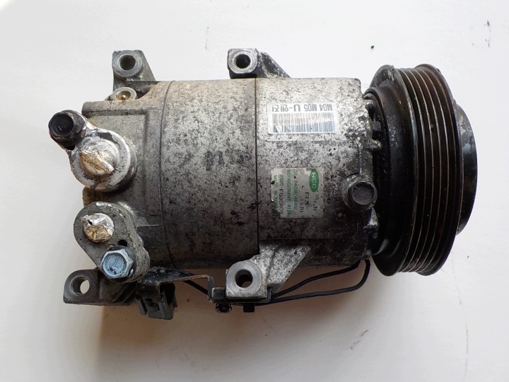 HYUNDAI I20 1.6 CRDI ORG compressor pump of the air conditioning F500-FG8CA 08