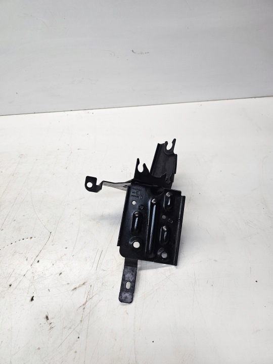 Halter POMPY ABS ESP AUDI A1 8X VW SEAT 6R1614235D
