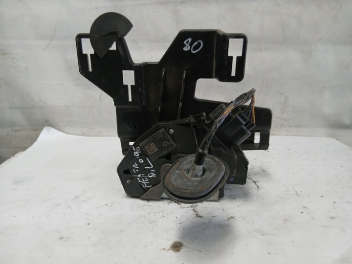 lock door left front Ford Fiesta Mk7 8A6AA21813AE