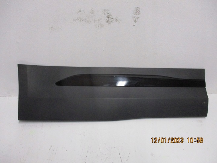 cap door right rear. MERCEDES GLA W 247 W247 A2477375000