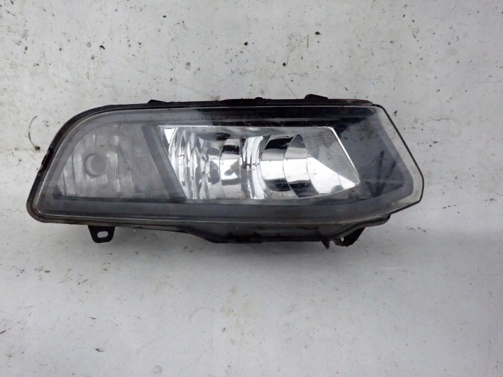 VW POLO V 6C LIFT 14- Feux antibrouillard Droite