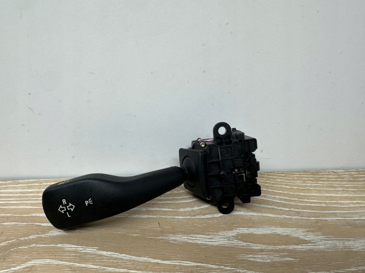 MANETKA ovladac smeroviek BMW E46 X5 E53 E85 E86 8363662