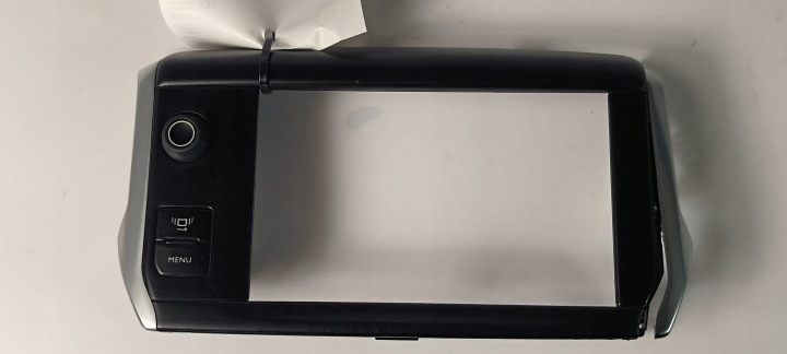 PANEL RÁM navigace 9673861377 PEUGEOT 2008 a