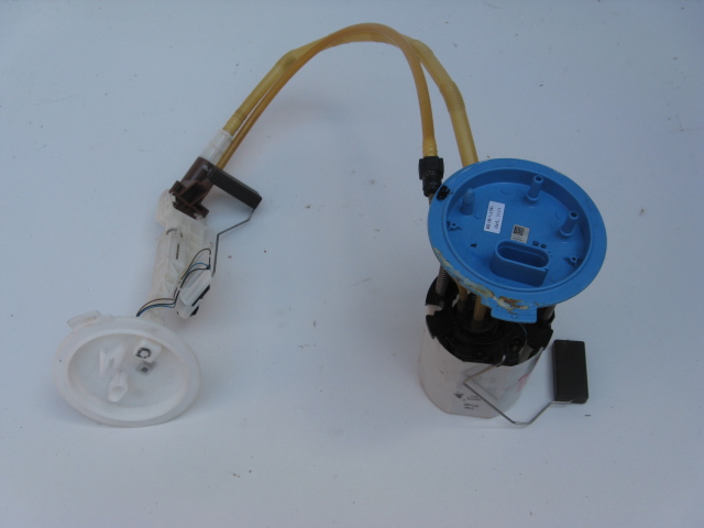 Pompe alimentation carburant SKODA OCTAVIA II 1.8 TSI