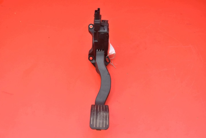 potencjometr plynový pedál 9681530380 PEUGEOT 308 1 a T7 1.6 HDI 90 KM 07-11