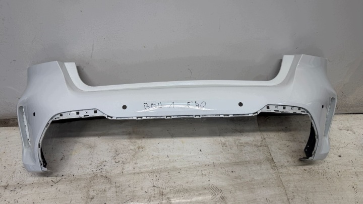 BMW 1 F40 M PAKIET nárazník záď zadní 6 x PDC 19-23