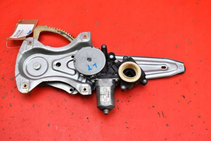 window regulator left rear part 85710-02450-B TOYOTA AURIS 2 II KOMBI LIFT 15-18