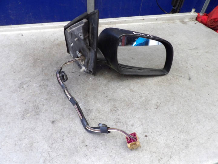 VW POLO 9N IV SPECCHIETTO RETROVISORE Destro 5 PIN 6Q0857934 EUROPA