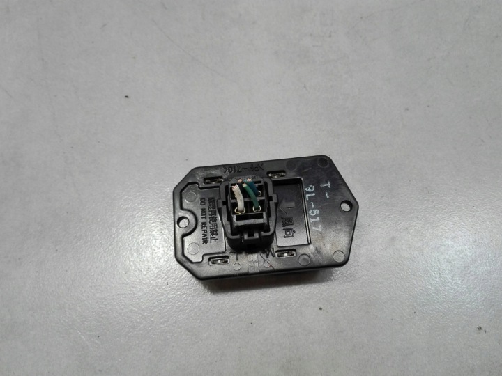 heater fan resistor OPORNICA TOYOTA YARIS II