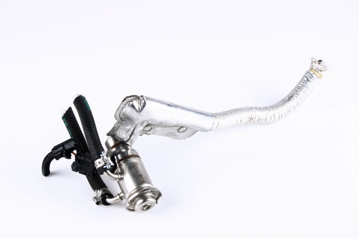 BMW G20 G21 G30 G31 vstrekovač ADBLUE 8580210