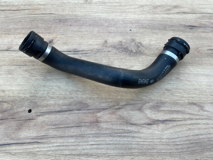 tubo flessibile tubazione d’acqua MERCEDES W205 A2055017584