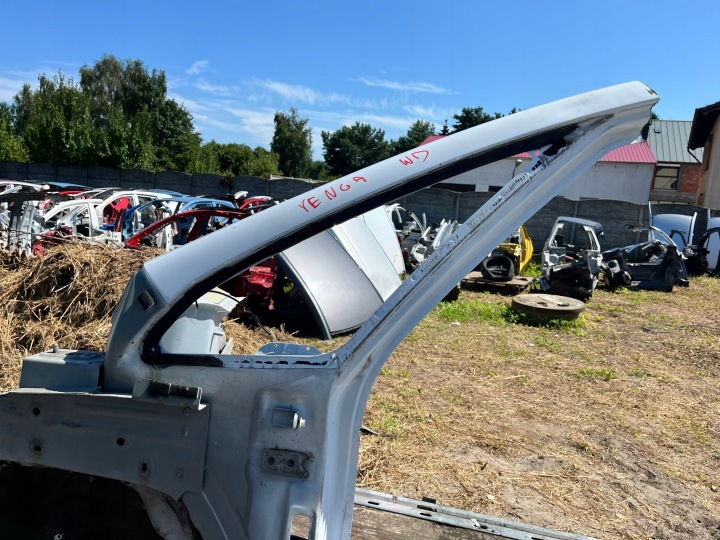 KIA VENGA HYUNDAI IX20 Säule dach links vorne 2009