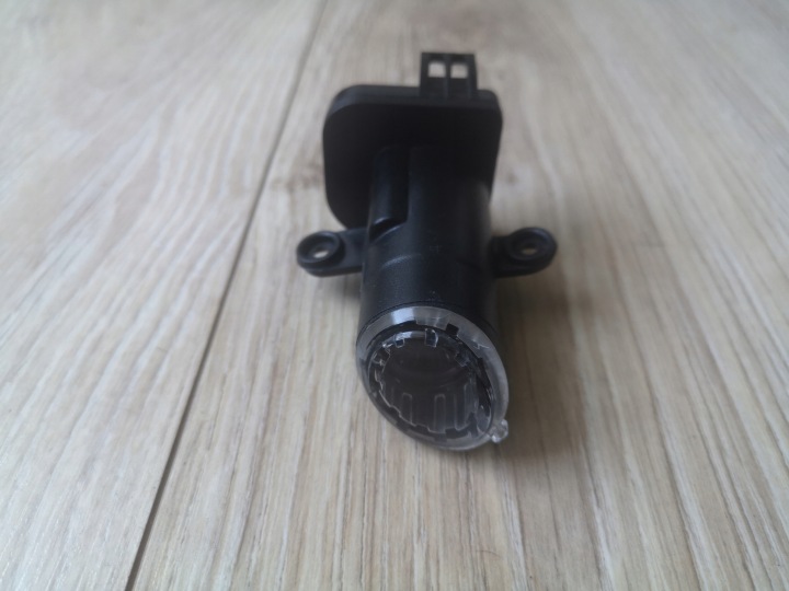 SEAT ATECA FANALE PODSWIETLANIA Destro SPECCHIETTO RETROVISORE