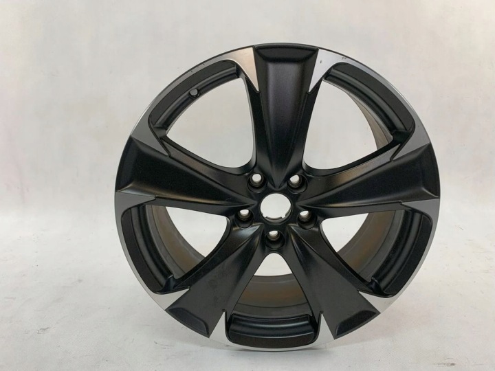 Seat Leon 4 IV CERCHIO 8Jx19H2 et 49 5x112 5FA601025F