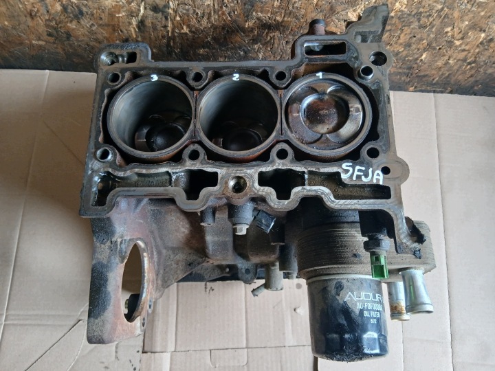 FORD FIESTA MK7 B-MAX 1.0 ECOBOOST SFJA BLOK DOL Motore pistoni ALBERO MOTORE