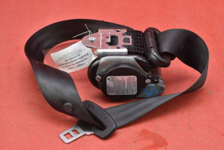 tension belt safety left rear part 39800487 VOLVO V60 1 and 10-13