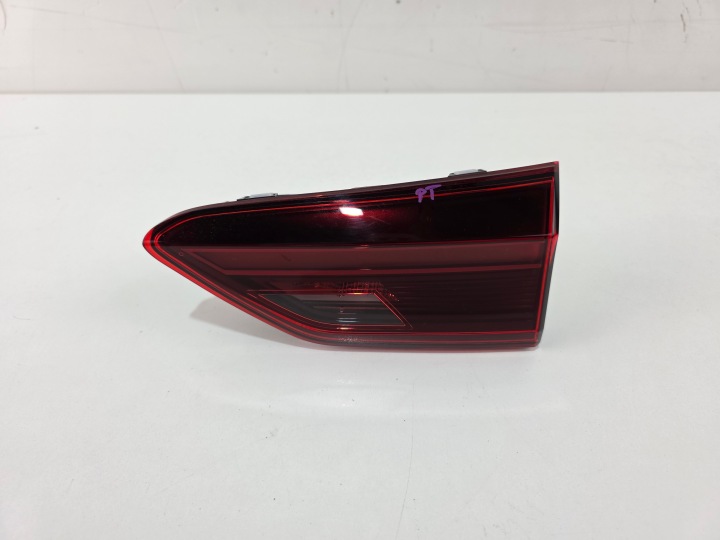 Licht rechts hinten für die Heckklappe VW POLO VI 2G0 2G094504094B