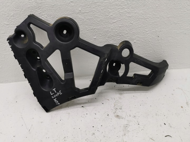 support montage pare-chocs gauche arrière RENAULT MEGANE III COUPE 850450010R