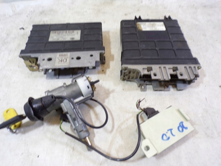 ZESTAW STARTOWY AUDI A80 B4 2.0 AUTOMAT 039906024D
