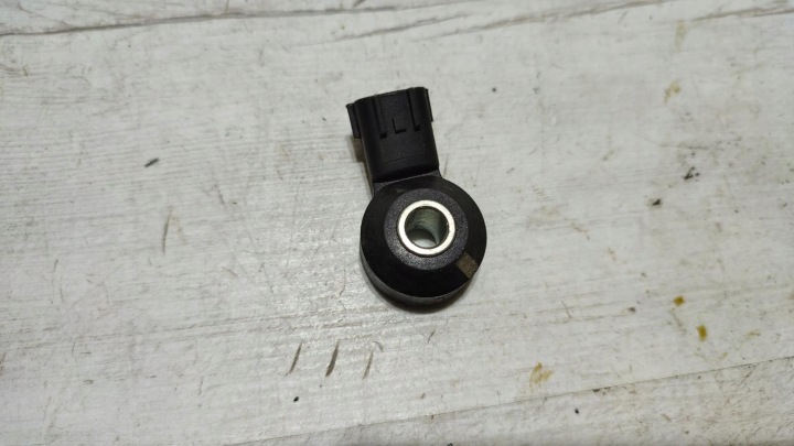 sensore stukowy P31E18921 Mazda 2 DJ/DL lift