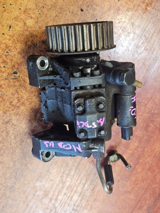 TRYSTAL PAMP 8200430599 A2C20000754 RENAULT SCENIC II MEGaani 1,5 DCI 6