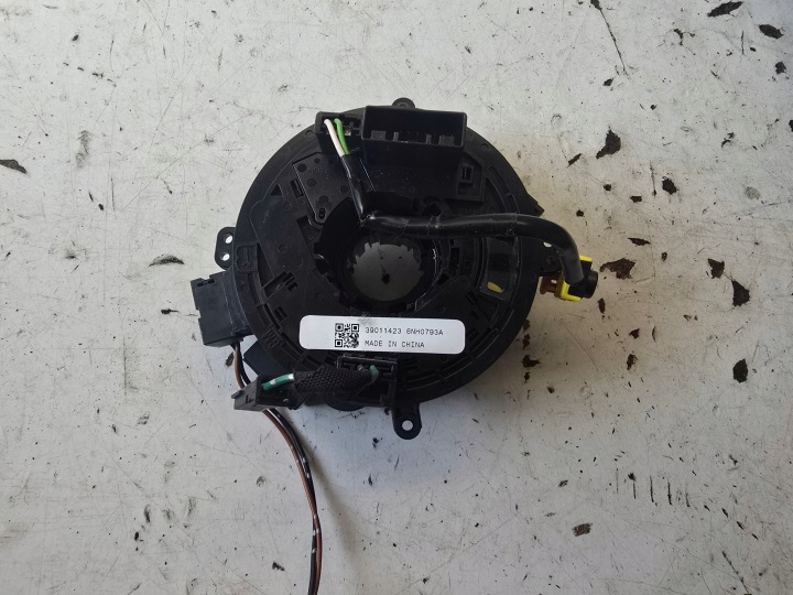 OPEL ZAFIRA C LIFT TASMA ZWIJAK PODGRZEWANA kormány 39011423