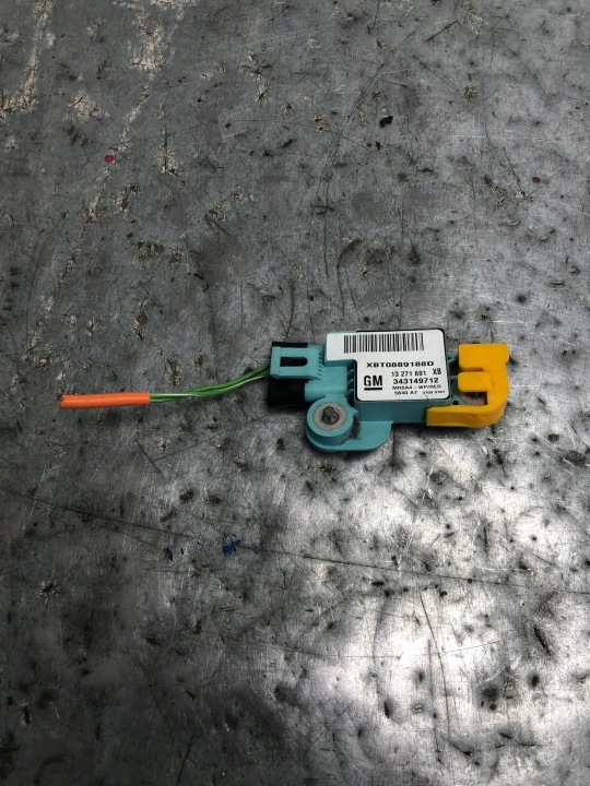 Capteur choc OPEL MERIVA A LIFT 13271691