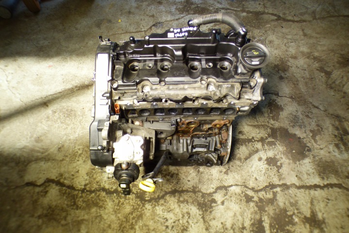 Motore DSR z Pompa iniezione stbdb VOLKSWAGEN PASSAT B8 2.0 TDI