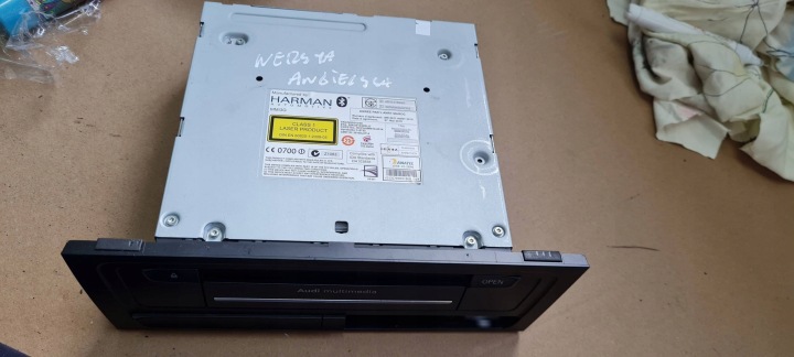 S4 B8 A4 RADIO Navigation MMI MULTIMEDIA 8T2035666K A5 8T Q5