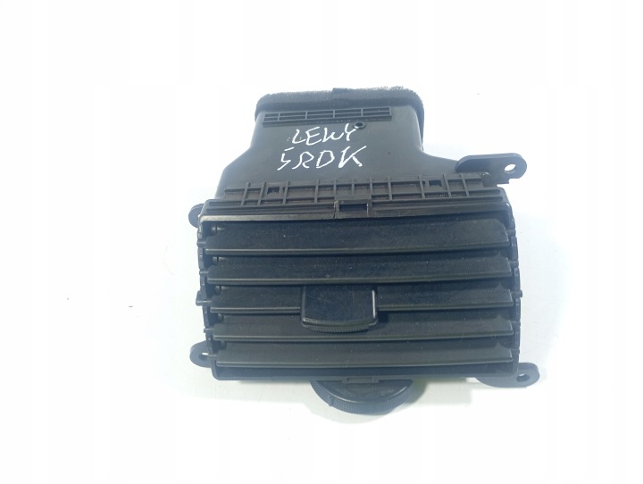 Kia Carnival 98-10 bocchetta aria anteriore dell’aria medio sinistra OE OK53A6481X
