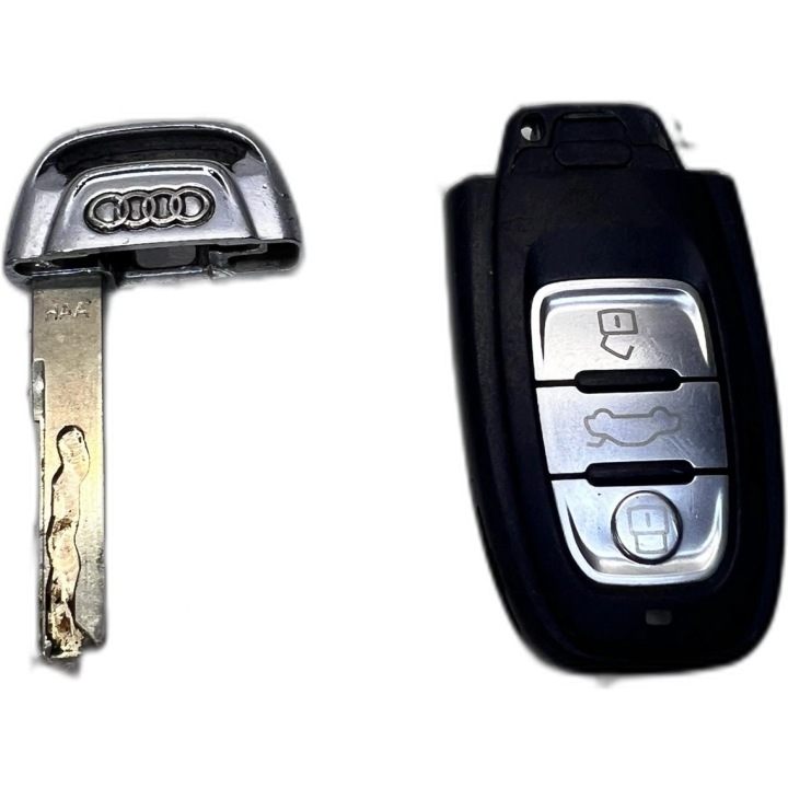 clé PILOT AUDI A4 B8 A5 8T A6 C7 8K0959754D 4/26