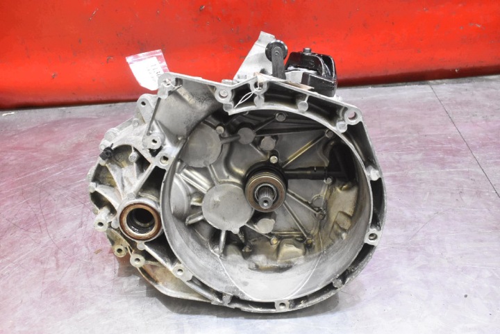 gearbox, AV6R-7002-MF VOLVO S40 II V50 1.6 D2 115 KM LIFT 07-12
