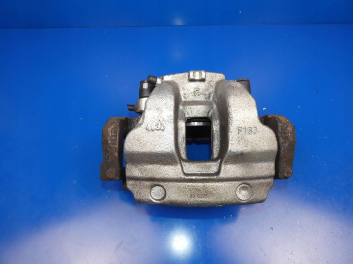 VOLVO XC90 II PINZA FRENO freno Destra Anteriore Anteriore