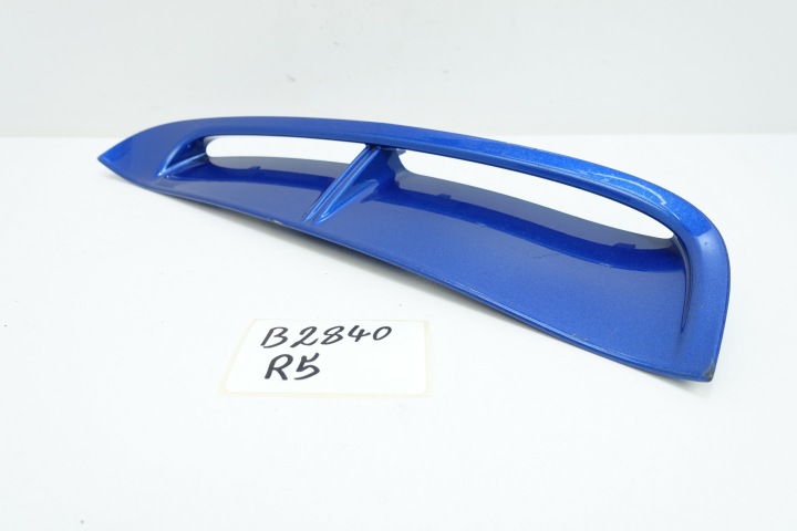 ledvinka přívod blatníku levý PORSCHE PANAMERA 971 971854775